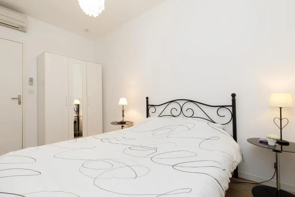 SuperCannes Center - Parking - Spacieux 70 Metres - Clim - Wifi
