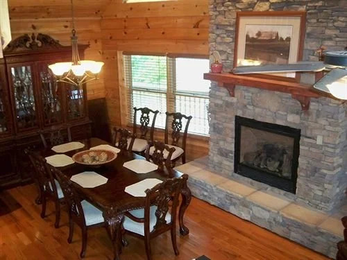 Mountain Shadow Resort