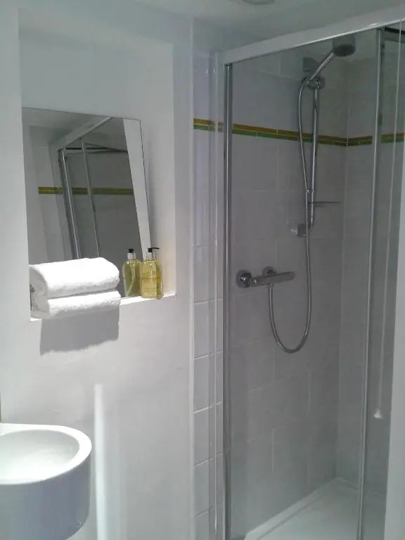 Warwick Market Place Apartment
