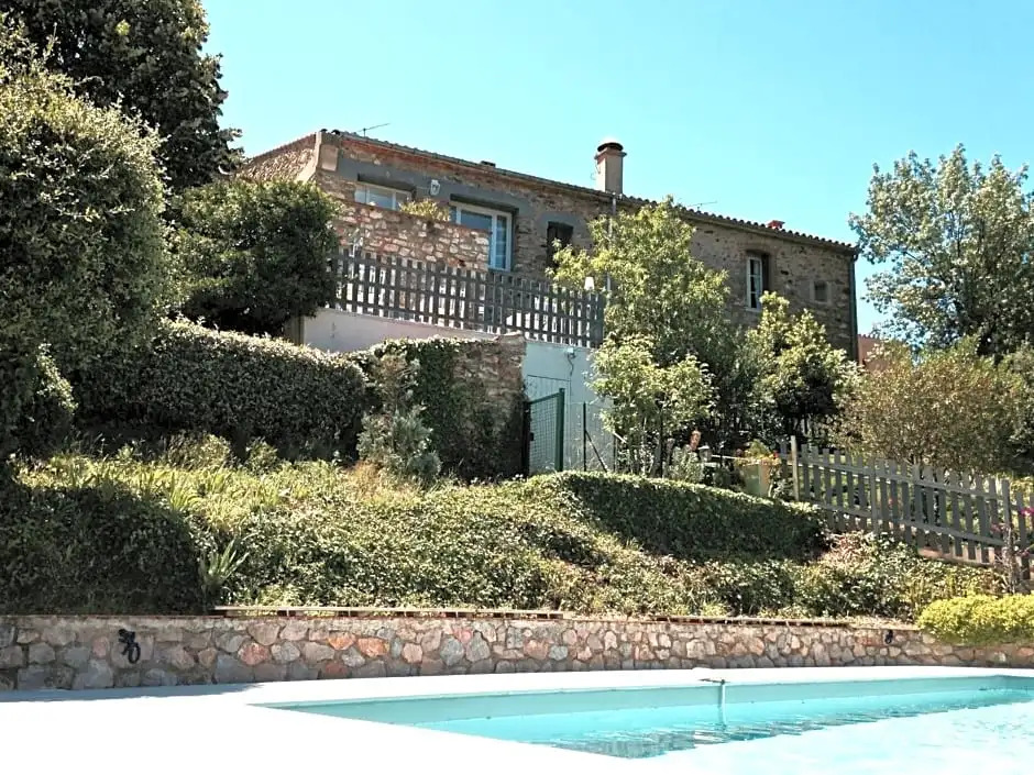 Le Relais Des Chartreuses