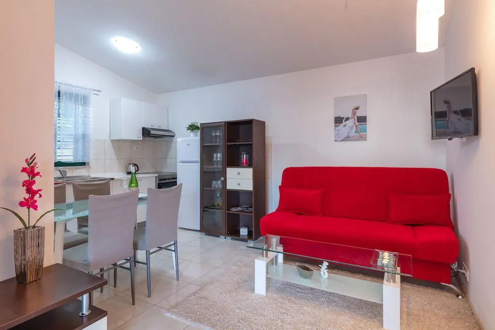 House Roza