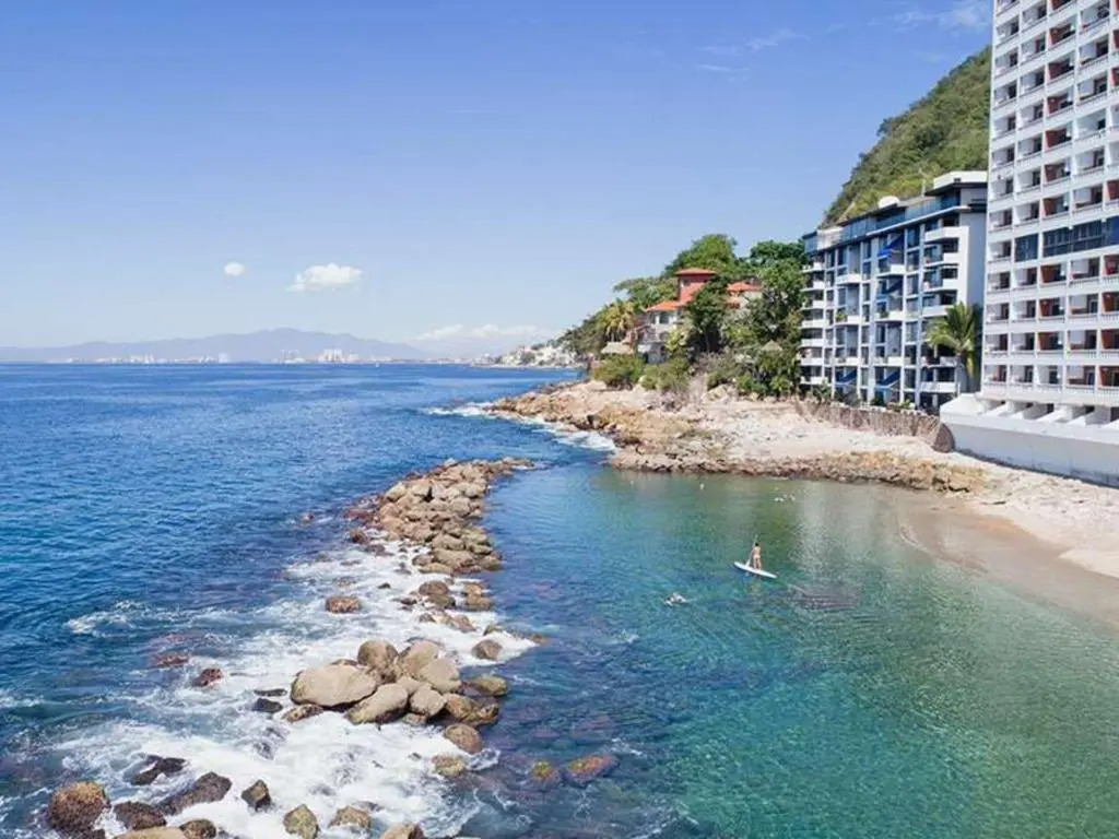 Costa Sur Resort by VRHost