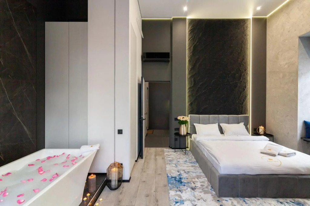 Royal apartment on Balabana 23