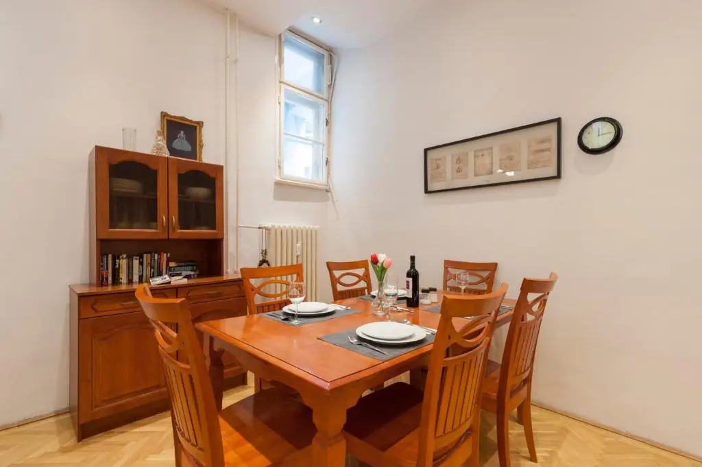 Liszt Ferenc LONG-TERM BUDGET Apartments