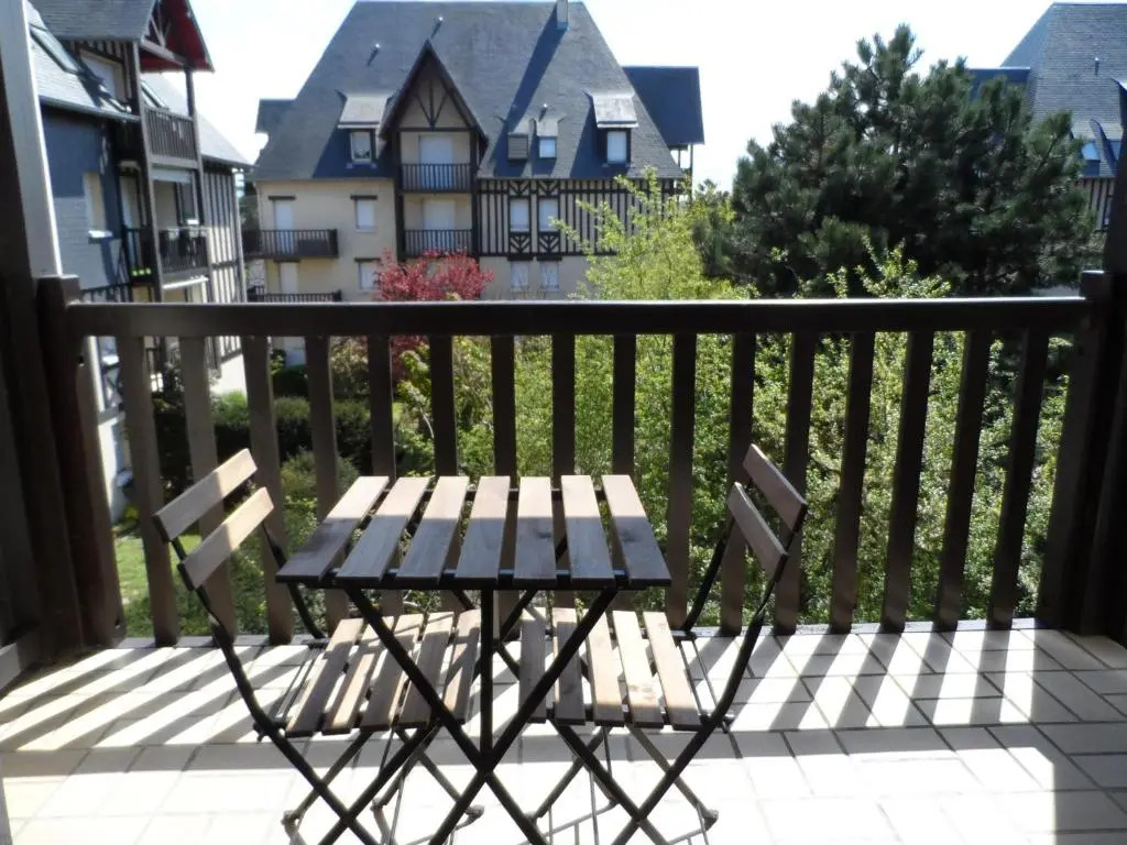 Appartement Cabourg, 2 pièces, 4 personnes - FR-1-487-173