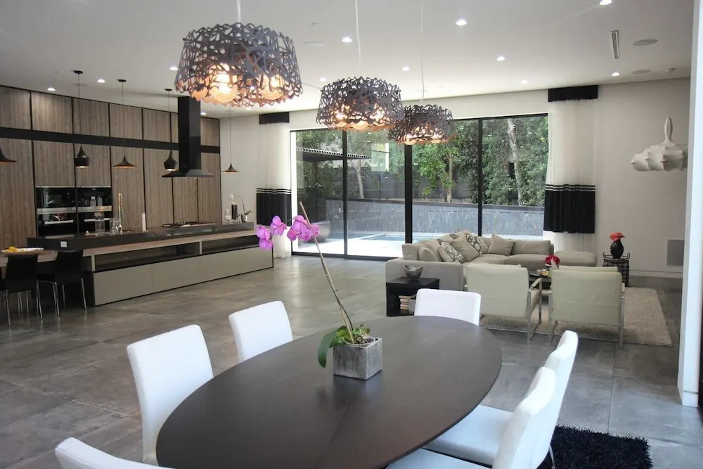 New Beverly Hills Modern Home Luxury Estate
