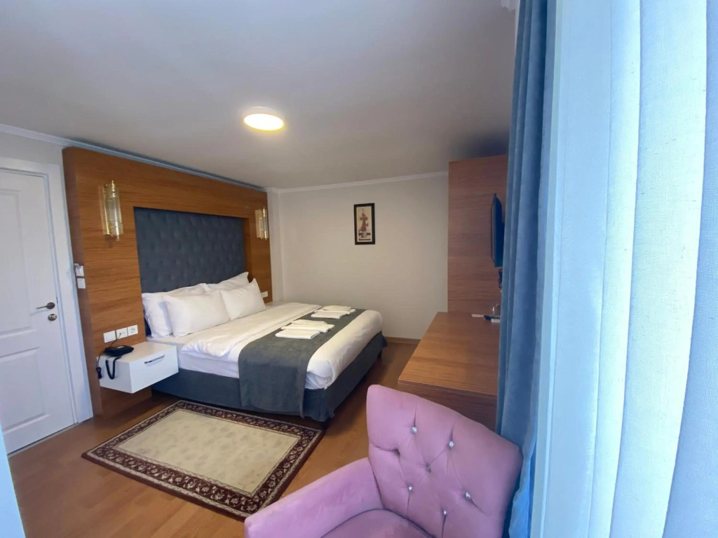 Spinel Hotel - Old City