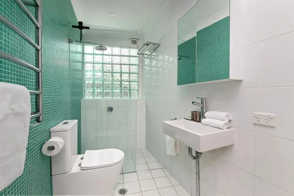 Charming 2-bed Terrace in the Heart of Surry Hills