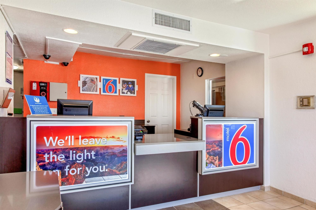 Motel 6-Phoenix, AZ - North Bell Road