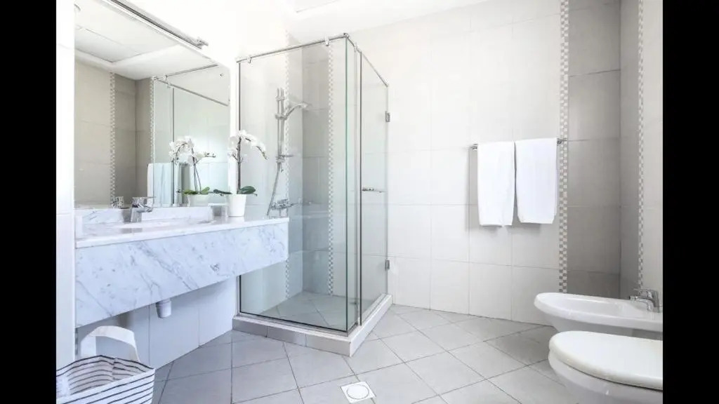 Hometown Apartments - Incredible 4 Bedroom plus maidsroom Villa