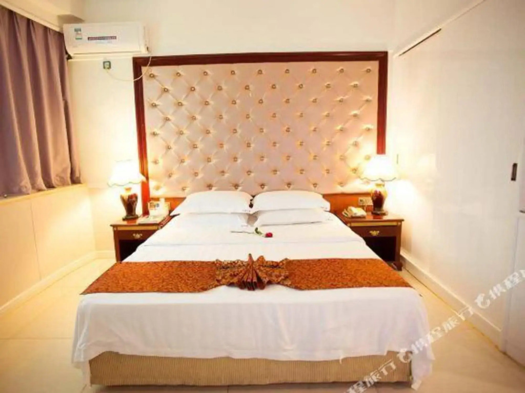 Yangguang Yihao Hotel