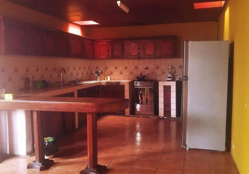 Mangos Hostel