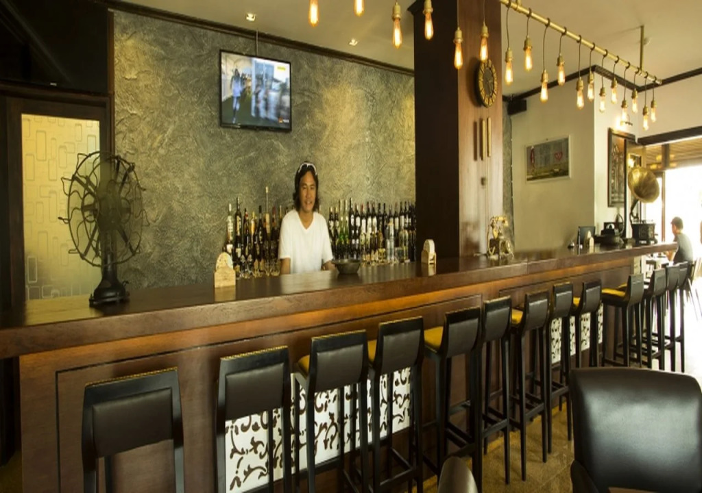 Chu Hotel