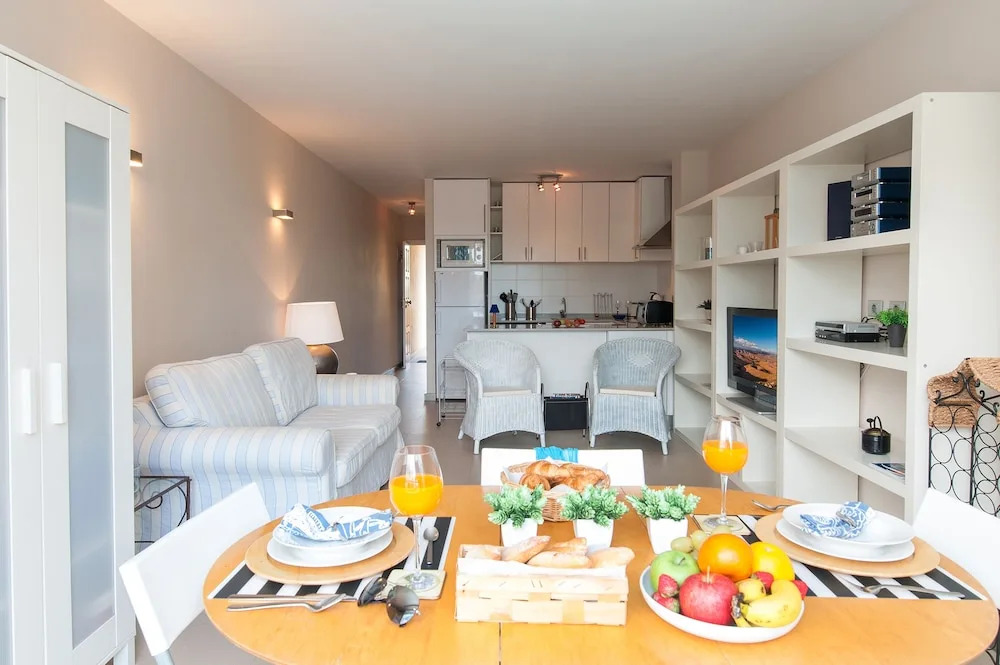 Apartment in Playa del Ingles, Gran Canaria 102878 by MO Rentals