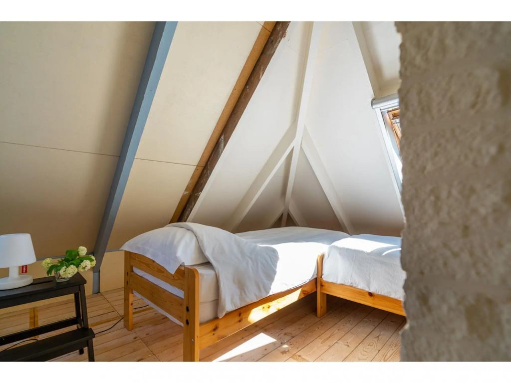 Holiday home 10 minutes by bike from the beaches of Ouddorp