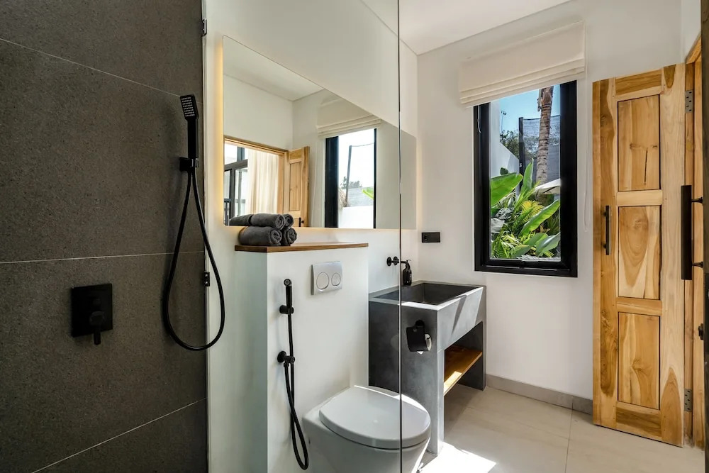 Special Nyepi Offer! Palm Residence Lot 22 Villa Uluwatu