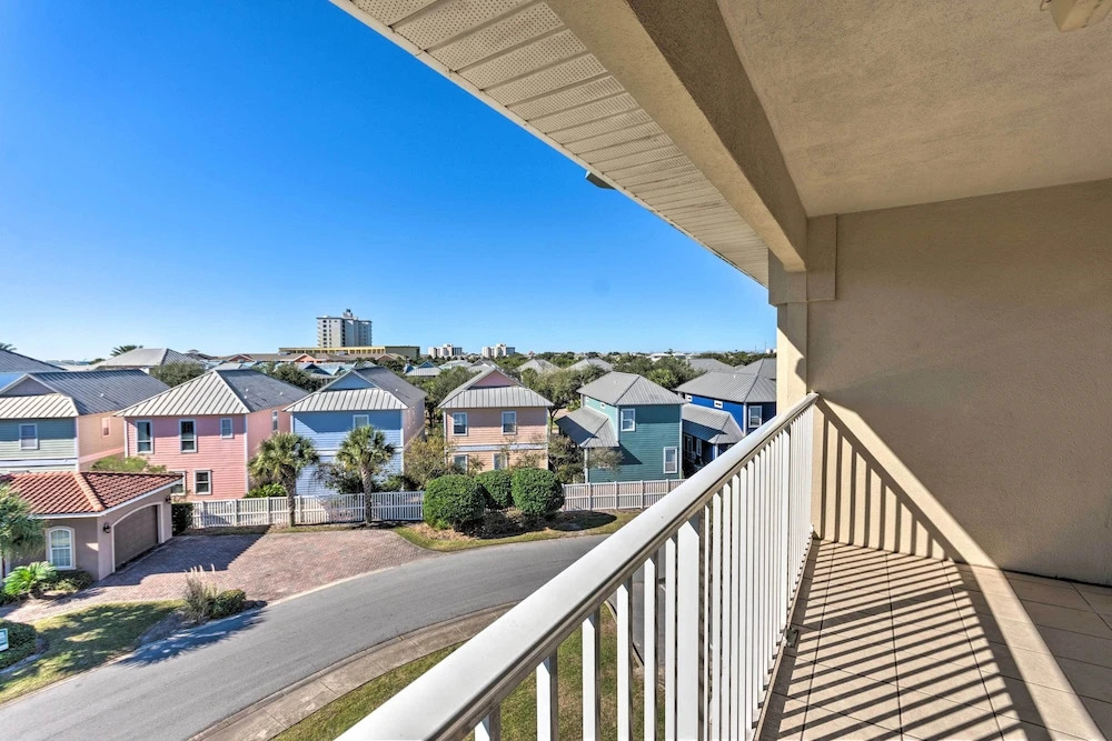 Steps to Sand! Miramar Unit w/ Pool, Tennis & More