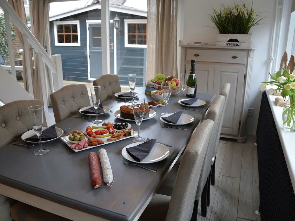 A Detached Holiday Home on the Edge of a Spaciously Designed Holiday Park