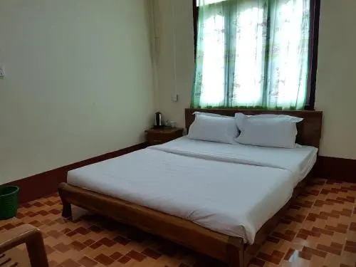 Golden Crown B&B