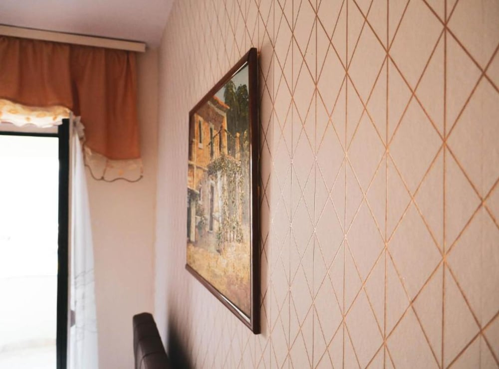 Franov Butique Residence