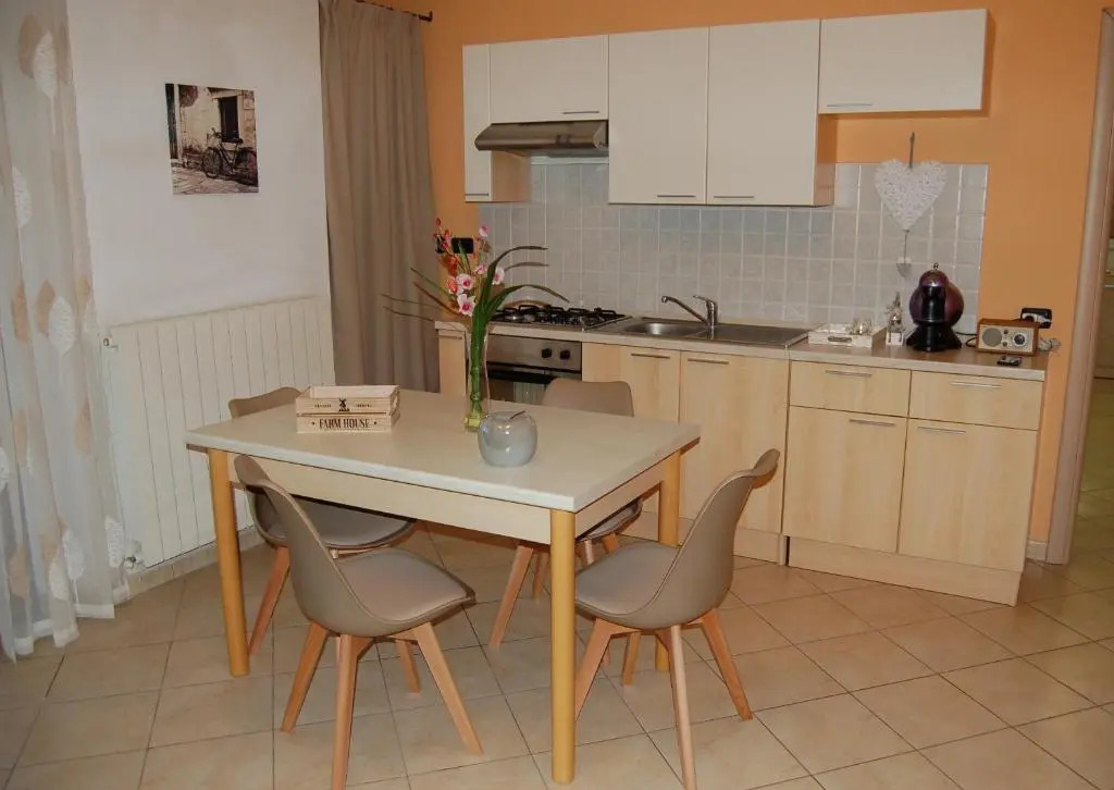GLI ALBERI apartment with view