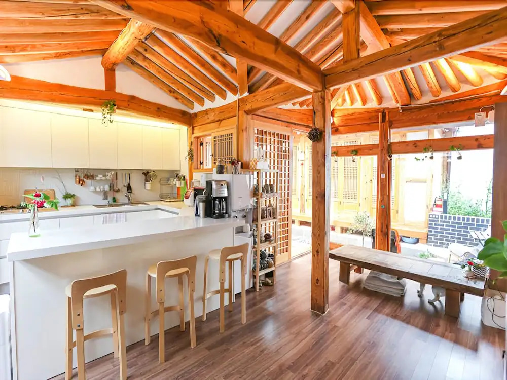 Dalzip Bukchon Hanok Guesthouse