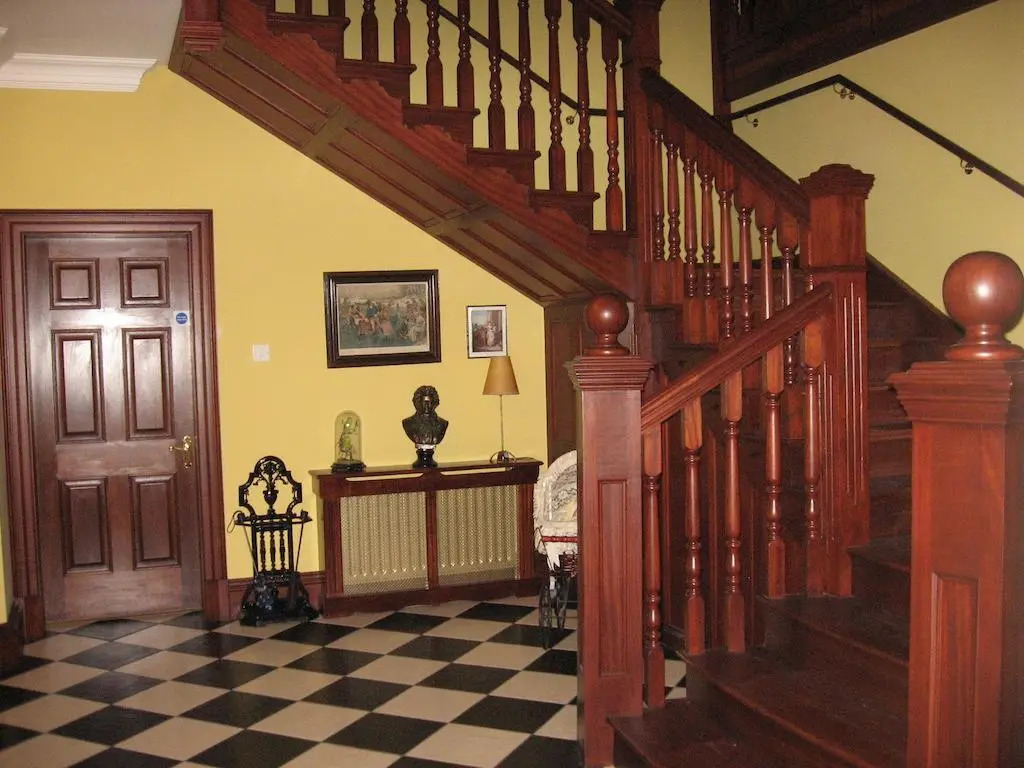 Necarne Manor