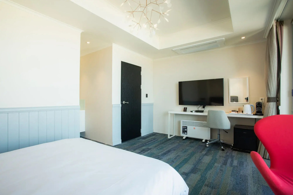 Winners Hotel