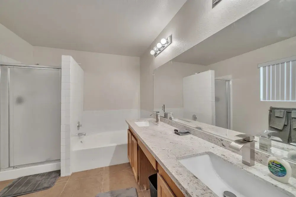 Las Vegas Oasis With Sparkling Pool 3 Bedroom Home by Redawning