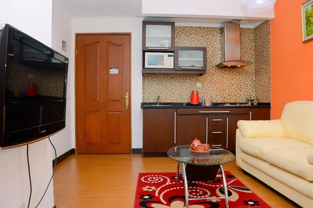 Comfortable 2BR Apartment at Mediterania Palace Residence