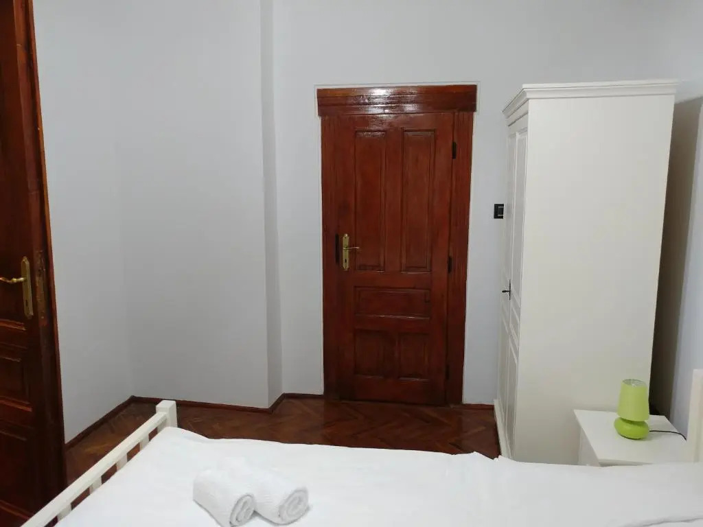 Old Town Unirii Square Damaris apartment