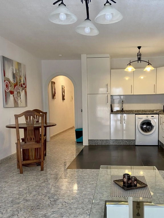Los Cristianos 1 bed Victoria Court
