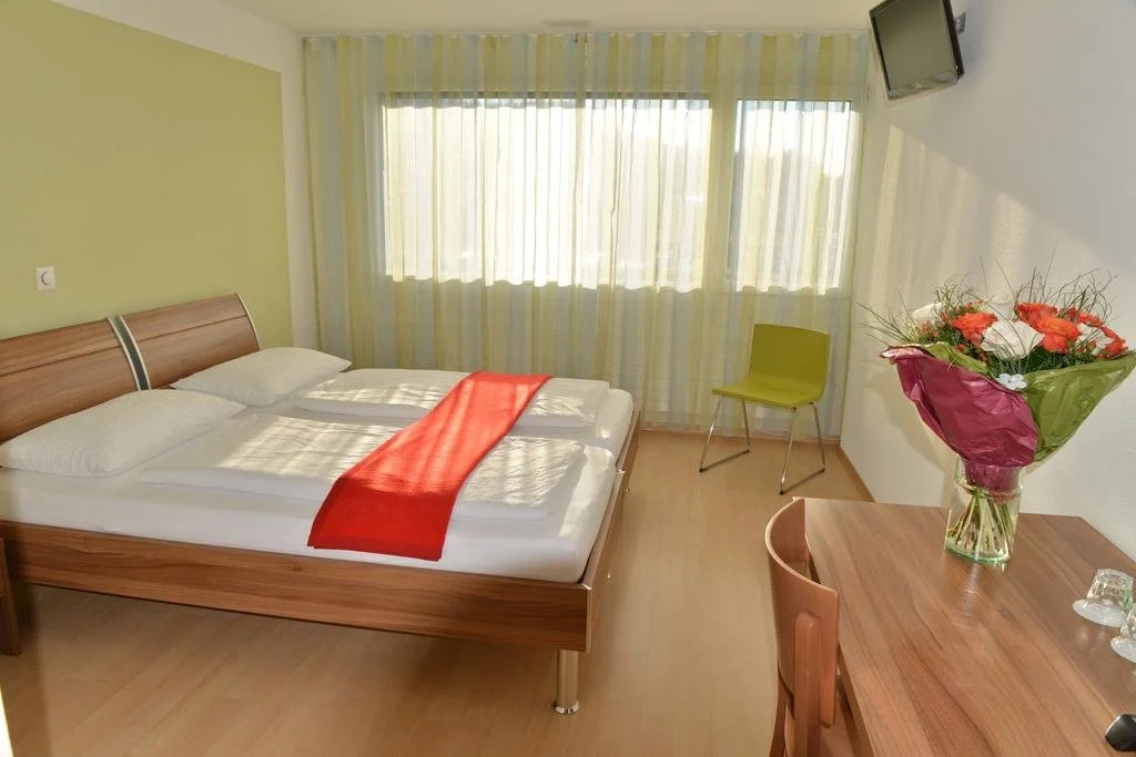 Motel zum Hirschen Wollerau