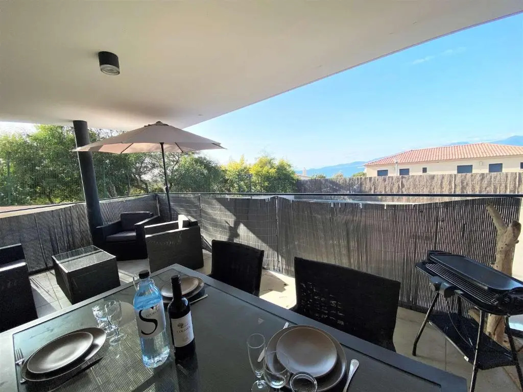 Appartement Porticcio, 3 pièces, 6 personnes - FR-1-61-500