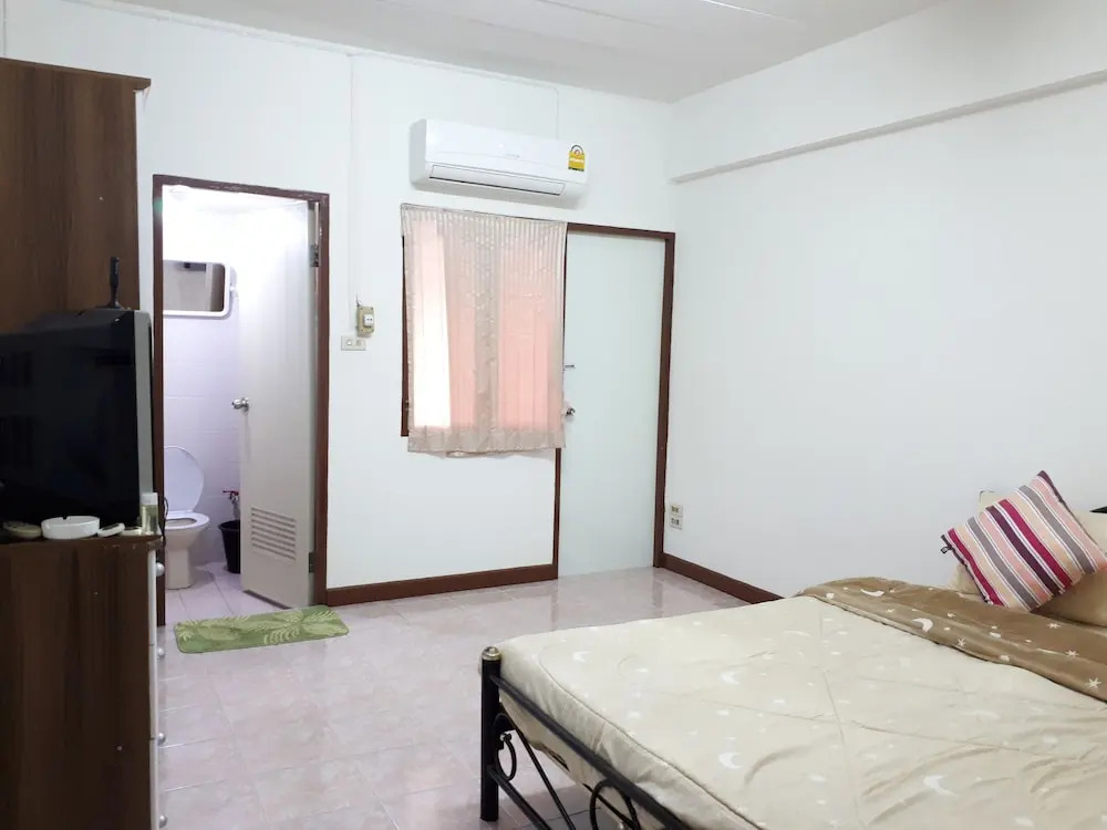P Apartment Nonthaburi