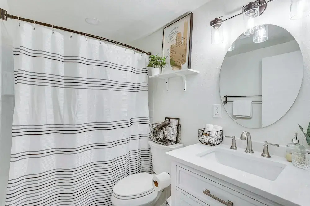 Charming Tacoma Vacation Rental: 2 Mi to Downtown!