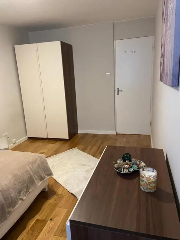 2 double bedroom flat