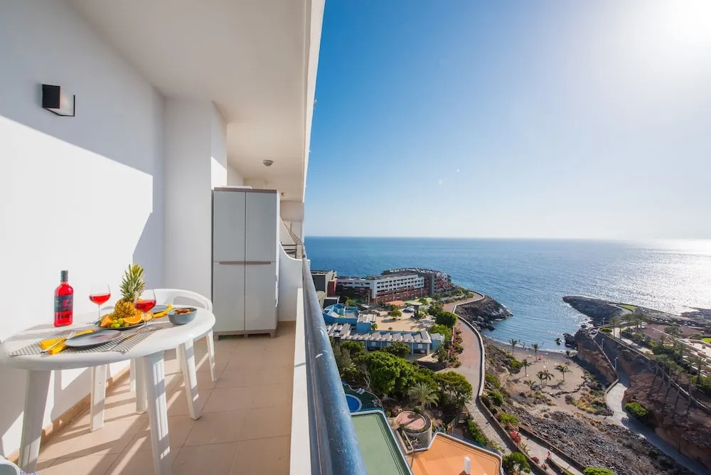 1204. Apartment in Costa Adeje Refurbished New