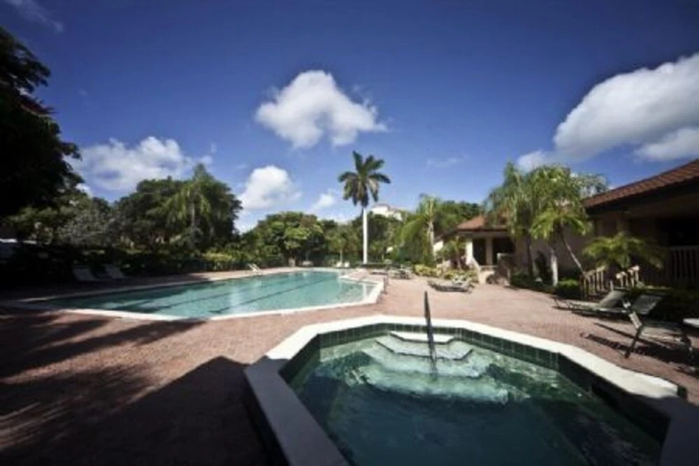 La Peninsula Blvd Condo