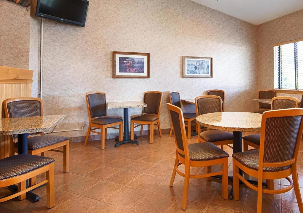 Best Western TimberRidge Inn