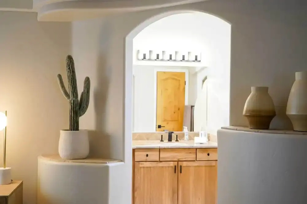 Pool & Rooftop Deck: Luxe Lake Havasu Getaway!
