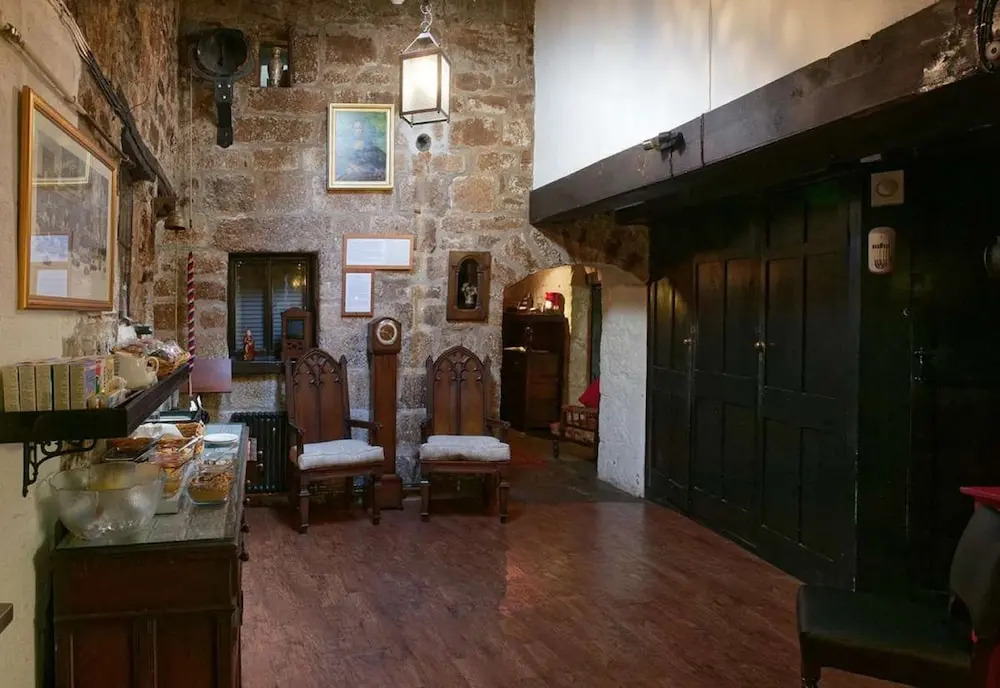 The Oxenham Arms Hotel Devon