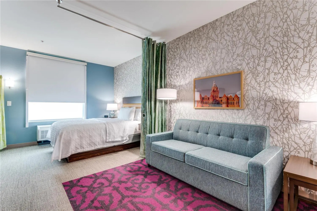 Home2 Suites By Hilton Dallas Medical District Lovefield, Tx