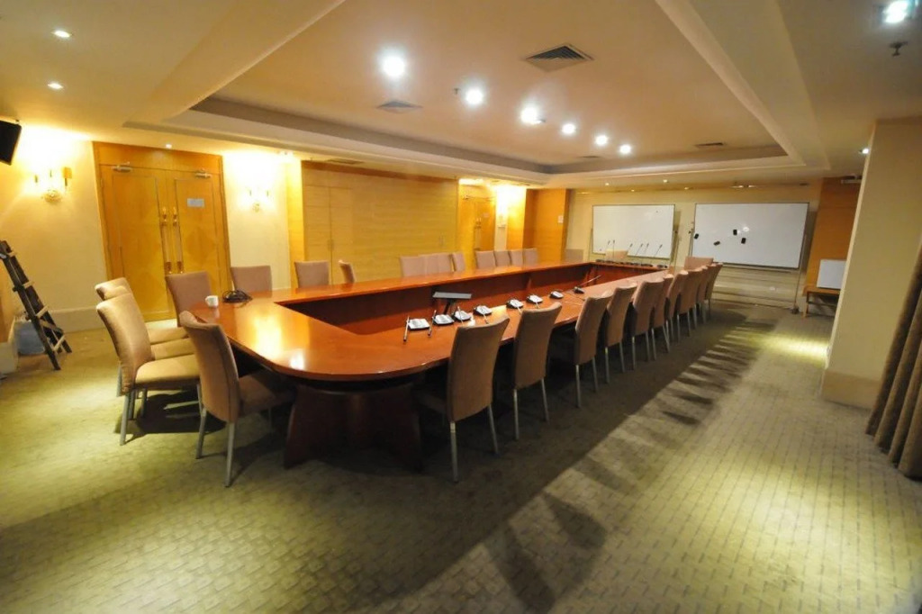 Vienna Royal Hotel (Beijing Miyun)