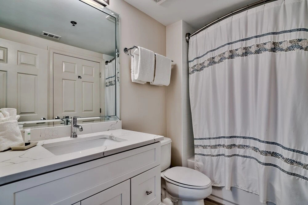 Sterling Gem Heated Pool Beach Front