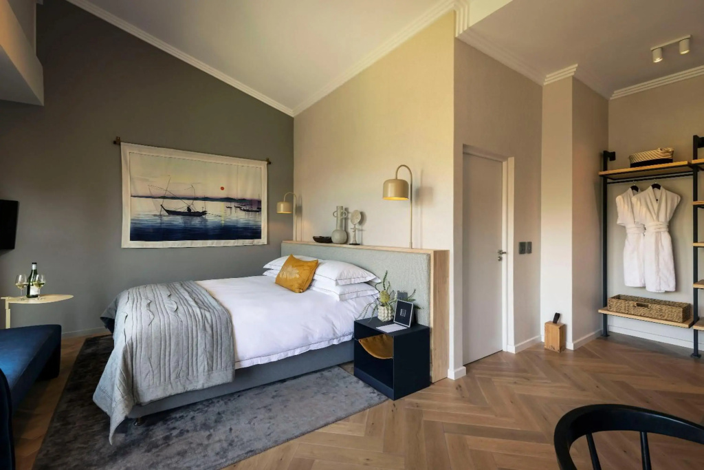 The Peech Hotel
