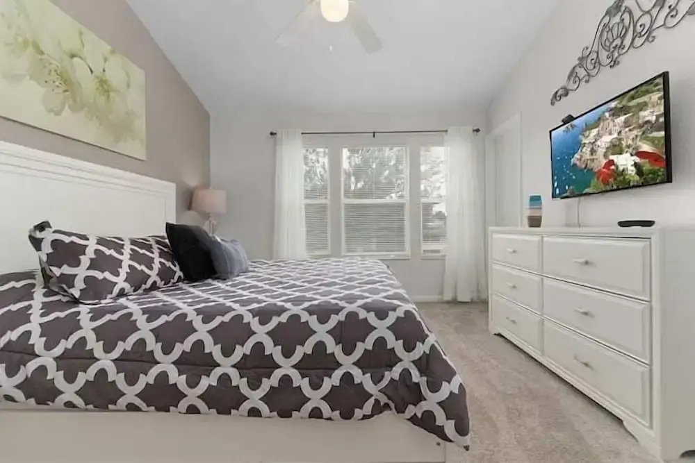 2554 Renshaw ST , Kissimmee, 3beds