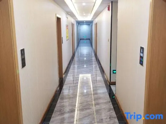 Yongzhou Xiangjiang Hotel