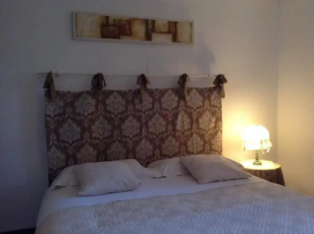 Venice and Venice Apartments - private rooms in shared apartment
