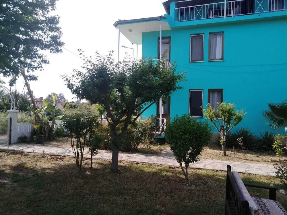 Villa Buketi Lissa Garden Apartments